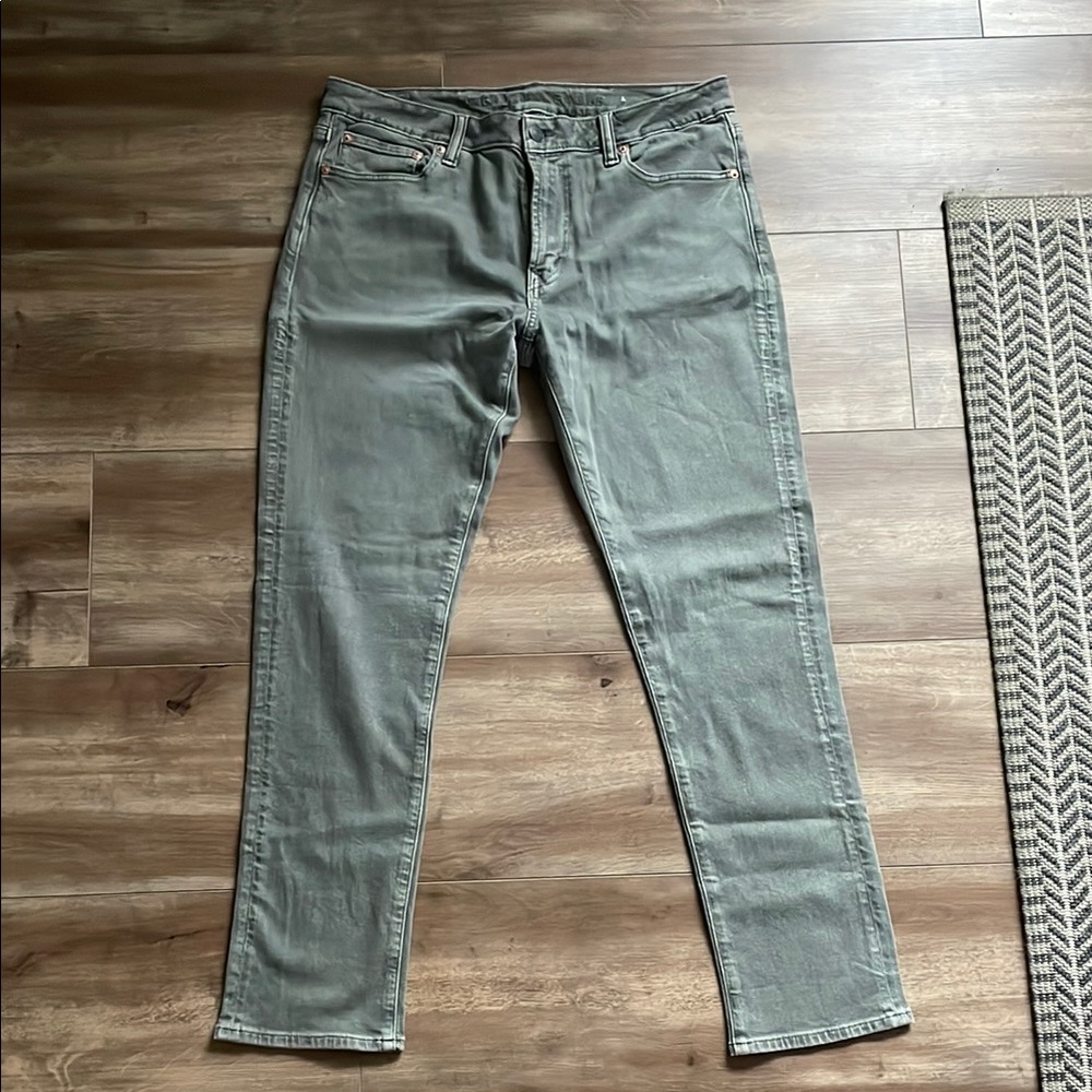 American Eagle Outfitters Men’s Gray Jeans